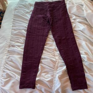 Booty Leggings Size Large Purple